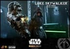 Gallery Image of Luke Skywalker (Deluxe Version) Sixth Scale Figure