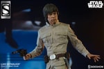 Luke Skywalker Exclusive Edition View 1