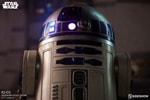 R2-D2 View 18