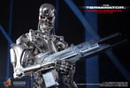The Terminator: Endoskeleton Collector Edition View 7