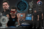 Tony Stark with Arc Reactor Creation Accessories View 13