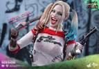 Harley Quinn Collector Edition (Prototype Shown) View 13