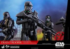 Death Trooper Specialist Deluxe Version (Prototype Shown) View 11