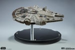 Millennium Falcon View 11