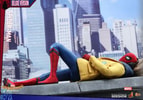 Spider-Man Deluxe Version (Prototype Shown) View 1