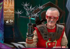 Stan Lee Exclusive Edition (Prototype Shown) View 7