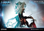 Queen Alien Battle