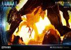 Queen Alien Battle