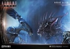Rogue Alien Battle