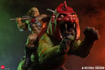He-Man and Battle Cat Classic Deluxe Exclusive Edition (Prototype Shown) View 3