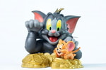 Tom & Jerry Maneki-Neko (Lights Off Version)- Prototype Shown