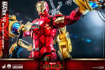 Iron Man Mark IV With Suit-Up Gantry