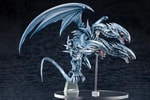 Blue-Eyes Ultimate Dragon- Prototype Shown