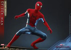 Spider-Man (New Red and Blue Suit) (Deluxe Version)