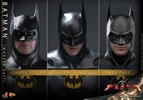 Batman (Modern Suit) (Prototype Shown) View 14