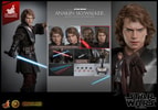 Full-body view of Anakin Skywalker™ (Artisan Edition) with smaller portraits showcasing the contents included in the box. (Prototype Shown) View 20
