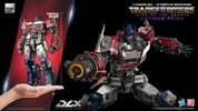 Optimus Prime DLX (Prototype Shown) View 31