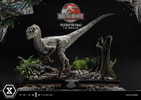 Velociraptor Female Collector Edition (Prototype Shown) View 10