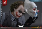 The Joker (Bank Robber Version) (Artisan Edition) Exclusive Edition (Prototype Shown) View 4