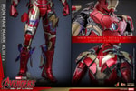 Iron Man Mark XLIII (2.0) Collector Edition (Prototype Shown) View 14