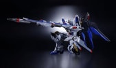 Strike Freedom Gundam (Prototype Shown) View 9