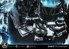 Mr. Freeze: Heart of Ice Collector Edition (Prototype Shown) View 14