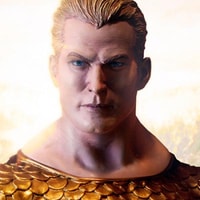 DC Comics Aquaman Premium Format™ Figure 