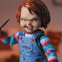 CHILD.S PLAY 2 のGood Guys MAFEXフィギュア Amazon.com: Medicom Child's Play 2: Good Guys Chucky Doll