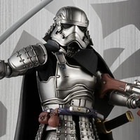 ASHIGARU TAISHO CAPTAIN PHASMA フィギュア Ashigaru Taisho Captain Phasma by Bandai | Sideshow Collectibles