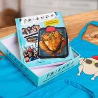 Friends: The Official Cookbook Gift Set