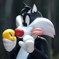 Sylvester & Tweety Sweet Pairing