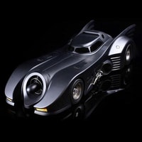 Hot toys sales batmobile 1989