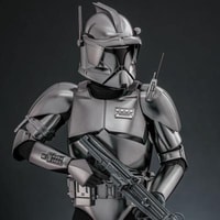 Commander Cody™ (Chrome Version) Sixth Scale Figure by Hot Toys