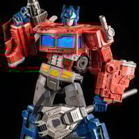 Optimus Prime Action Figure by threezero | Sideshow Collectibles Optimus Prime Action Figure by threezero | Sideshow Collectibles