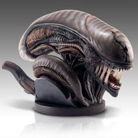 Alien Xenomorph Life-Size Bust by Hollywood Collectibles Group