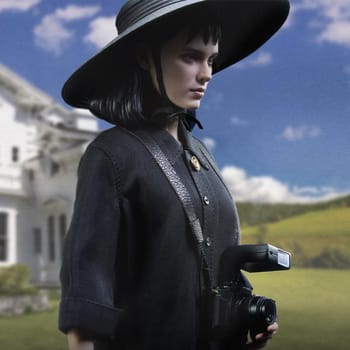 Beetlejuice Lydia Deetz Sixth Scale Figure 