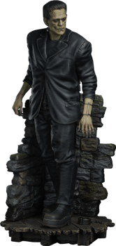 Universal Monsters Frankenstein Premium Format™ Figure 