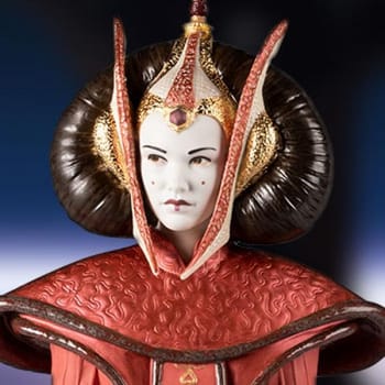 Star Wars Queen Amidala in Throne Room Figurine 