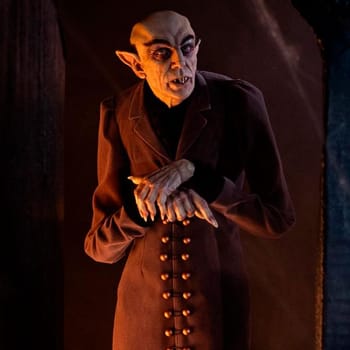 Nosferatu Nosferatu Statues 