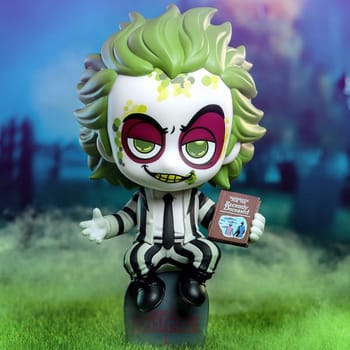 Beetlejuice Sixth Scale Figure by Hot Toys | Sideshow