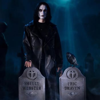 The Crow The Crow – Eric Draven (Deluxe Gold Edition) Sixth Scale Figure 