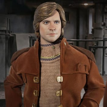 Battlestar Galactica Lieutenant Starbuck Sixth Scale Figure 