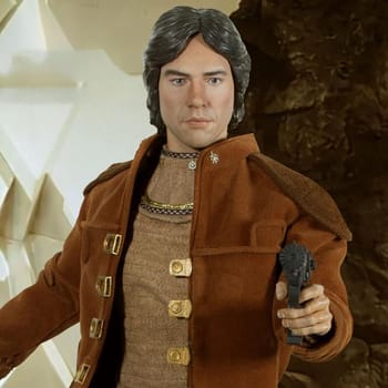 Battlestar Galactica Captain Apollo Sixth Scale Figure 
