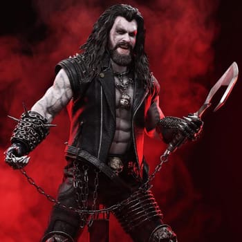 DC Comics Lobo™ Sixth Scale Figure 
