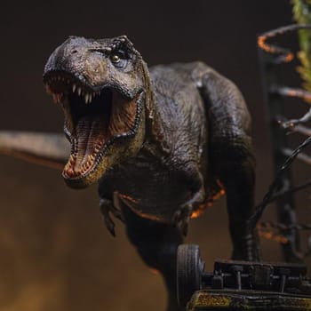 Jurassic Park T-Rex Breakout Set A Statues 