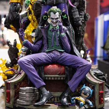 The Joker™ Concept 1:3 Scale Statue