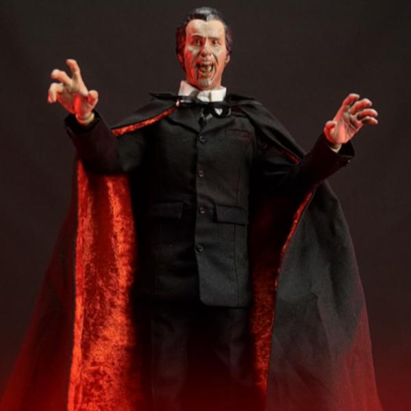 Dracula Sixth Scale Figure