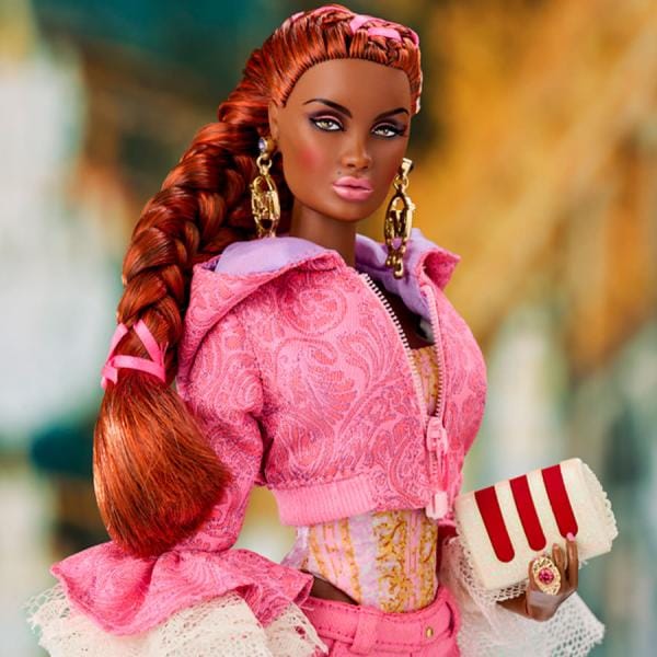 Serving Cake – Keeki Adaeze™ Collectible Doll