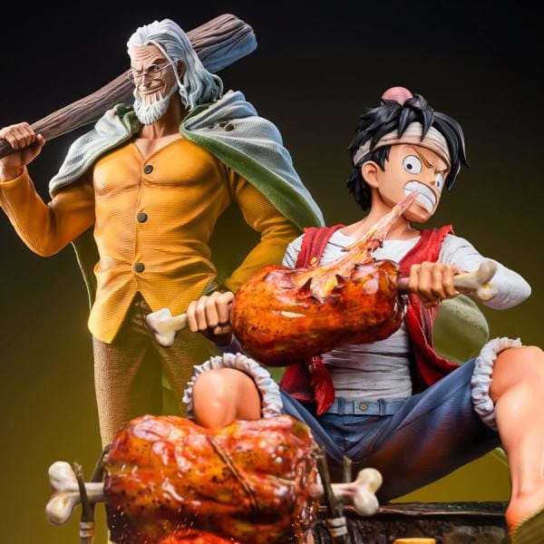 Monkey D. Luffy & Silvers Reyleigh Statue