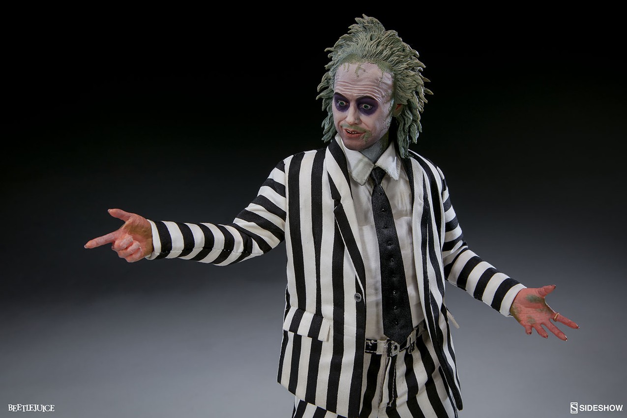 Beetlejuice Beetlejuice Sixth Scale Figure  View 3